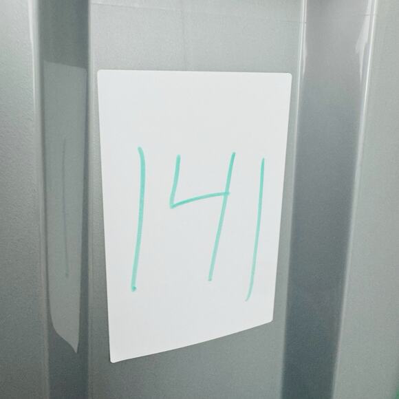 Silver Jeans Boyfriend Blue Denim Shorts Women’s Size 16 - Picture 8 of 8